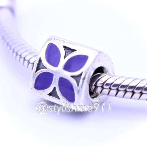 Authentic PANDORA Sterling Silver Violet Enamel Flower Charm - Picture 1 of 8